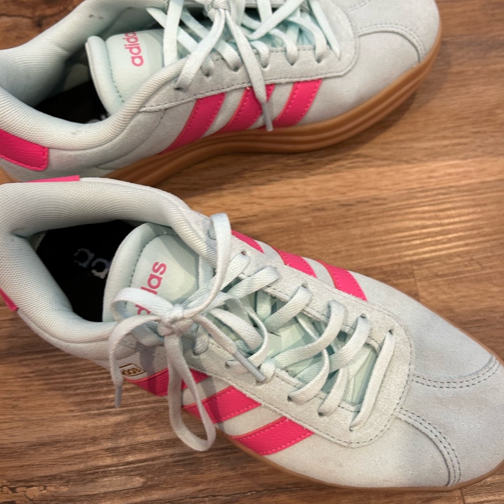 Adidas Women's Sneakers in Pink and Light Blue